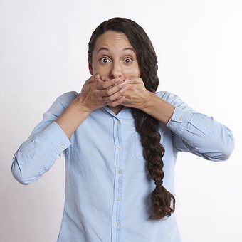 ¿POR QUÉ TUS ZAPATOS NO SON VEGANOS?