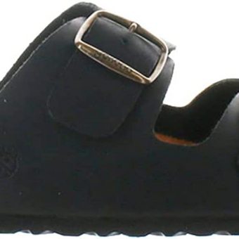 YOKONO Y SUS SANDALIAS VEGANAS